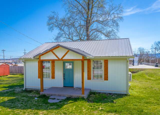 Property at 1105 Elm Ave, South Pittsburg, TN 37380, 2 beds, 2 baths