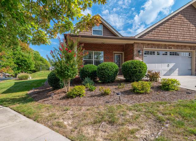 Property at 95 Garden View Ln, Ringgold, GA 30736, 3 beds, 2 baths