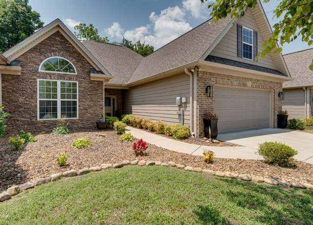 Property at 2742 Amsterdam Ln #14, Chattanooga, TN 37421, 3 beds, 2 baths