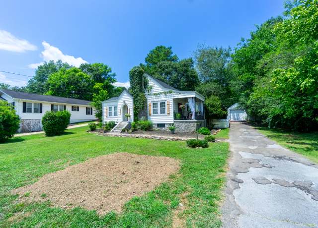 Property at 311 Oriole Dr, Chattanooga, TN 37411, 3 beds, 2 baths