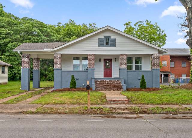 Property at 2806 N Chamberlain Ave, Chattanooga, TN 37406, 4 beds, 2 baths