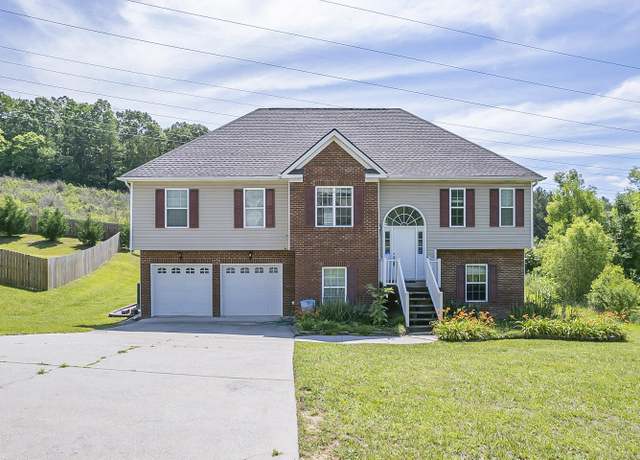 Property at 7637 Passport Dr, Ooltewah, TN 37363, 4 beds, 2 baths