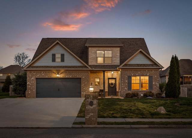 Property at 7482 Blazing Star Ct, Ooltewah, TN 37363, 5 beds, 3 baths