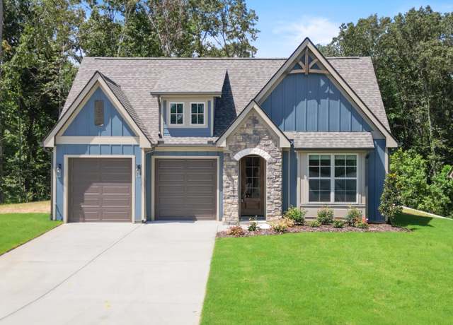 Property at 1273 Lena Ln, Soddy Daisy, TN 37379, 4 beds, 3 baths