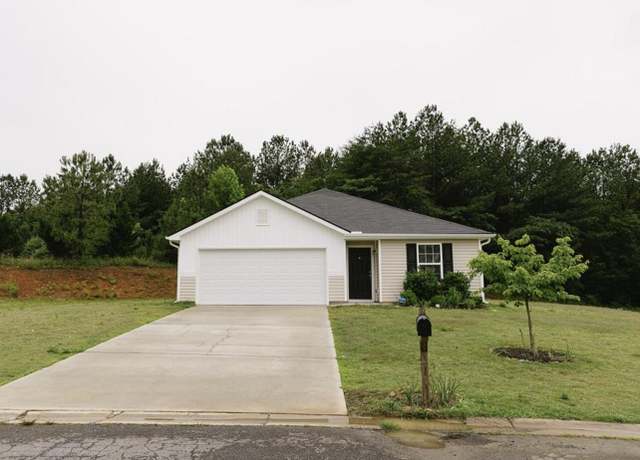 Property at 283 Parkland Way, Chatsworth, GA 30705, 4 beds, 2 baths
