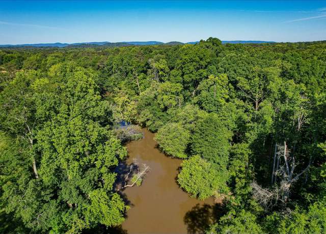 Property at 3871 Miller Dr NE, Dalton, GA 30721