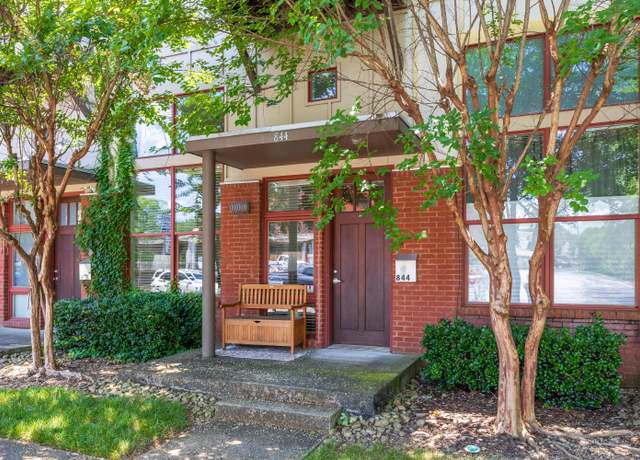 Property at 844 E 8th St, Chattanooga, TN 37403, 2 beds, 3 baths