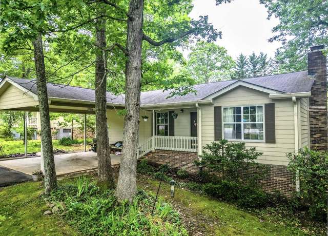 Property at 1018 Ridgeway Ave, Signal Mountain, TN 37377, 2 beds, 2 baths