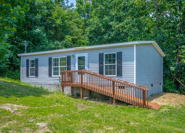 Property at 63 Walking Horse Ln, Tunnel Hill, GA 30755, 3 beds, 2 baths