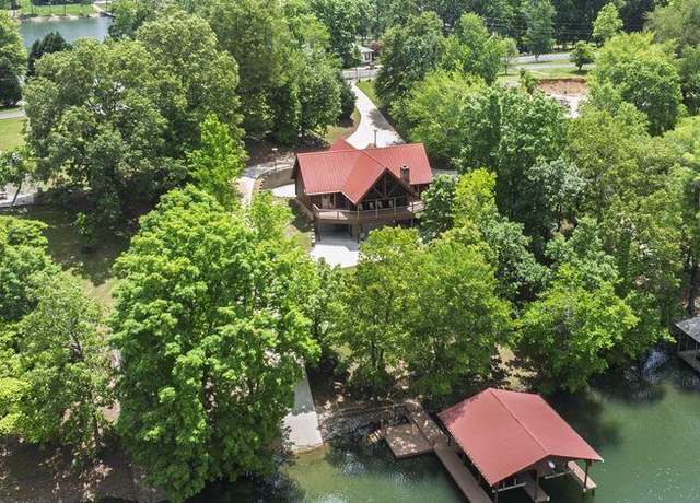 Property at 225 Lake Forest Ln, Spring City, TN 37381, 3 beds, 4.5 baths