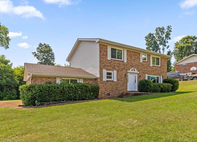 Property at 4920 Pine Cir, Ooltewah, TN 37363, 4 beds, 2.5 baths