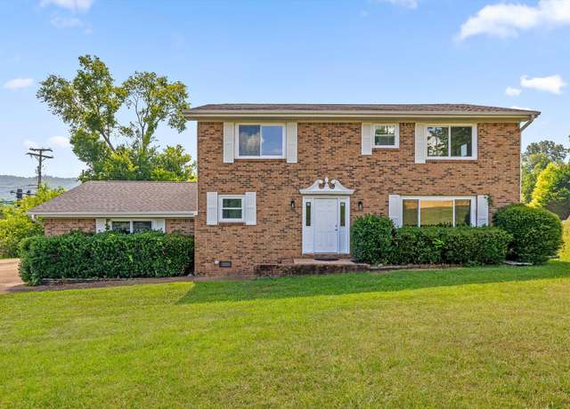 Property at 4920 Pine Cir, Ooltewah, TN 37363, 4 beds, 2.5 baths