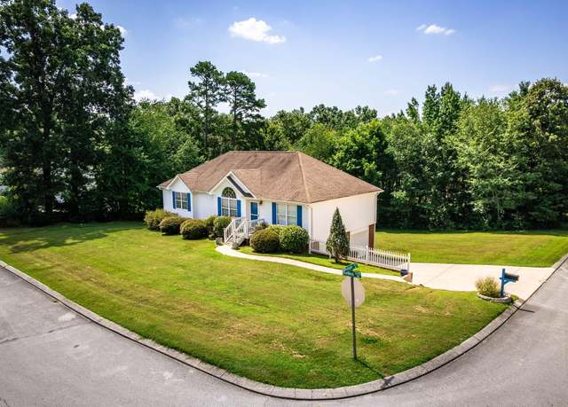 Property at 6376 Pringle Dr, Ooltewah, TN 37363, 4 beds, 3 baths