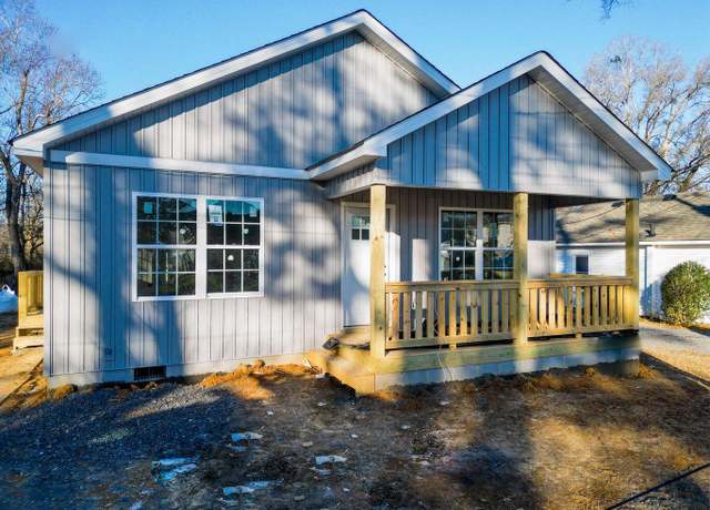 Property at Lot 1 Avenue E, Dalton, GA 30721, 3 beds, 2 baths
