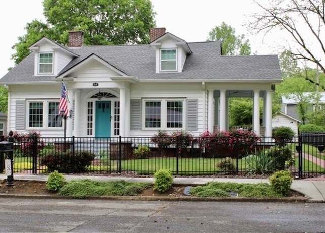 Property at 1414 Ohio Ave, Etowah, TN 37331, 4 beds, 2 baths