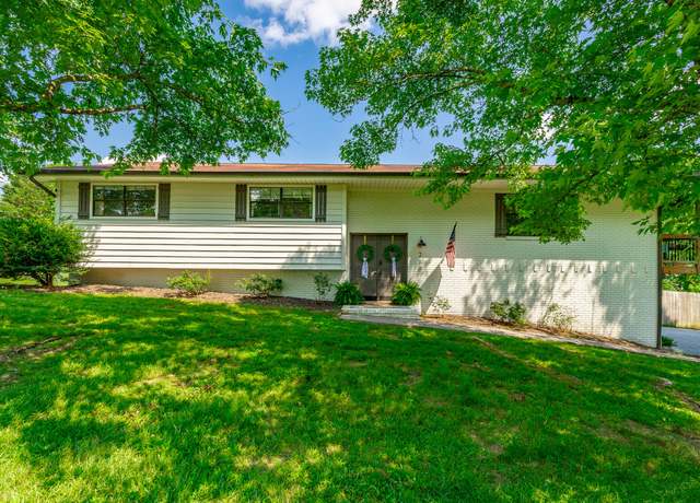 Property at 210 Larry Dr, Ringgold, GA 30736, 4 beds, 2 baths