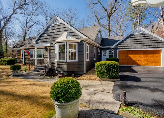 Property at 816 Dogwood Ln, Dalton, GA 30720, 4 beds, 3 baths