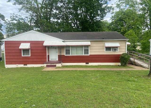 Property at 37 Polk Cir, Fort Oglethorpe, GA 30742, 3 beds, 1 bath