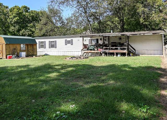 Property at 117 Old Charleston Rd NE, Cleveland, TN 37312, 3 beds, 2 baths