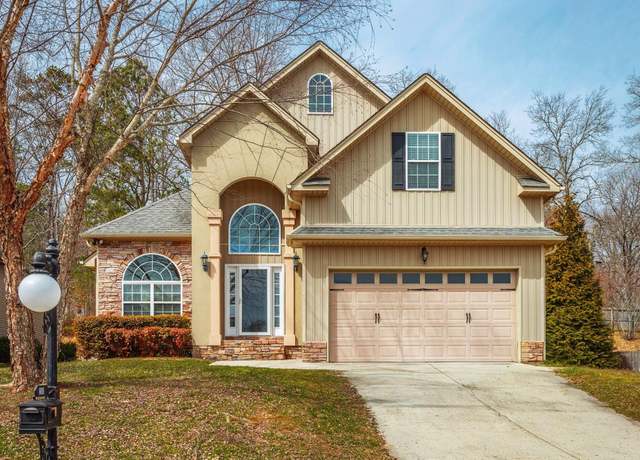 Property at 2261 Lake Mist Dr, Chattanooga, TN 37421, 4 beds, 2.5 baths