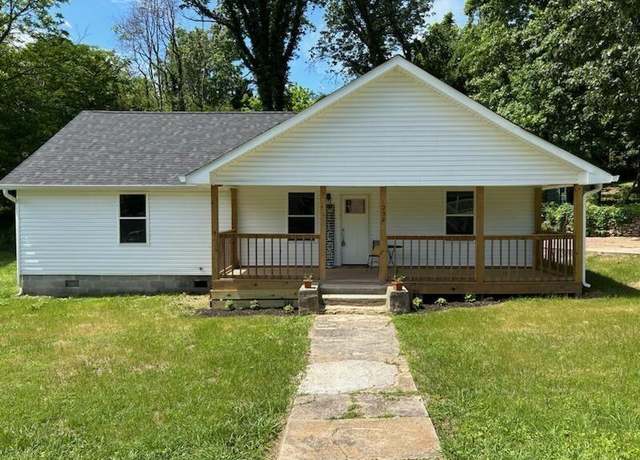 Property at 232 School St, Soddy Daisy, TN 37379, 3 beds, 2 baths