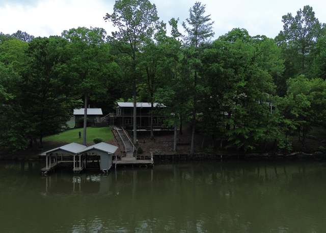 Property at 663 Dogwood Dr, Spring City, TN 37381, 3 beds, 2 baths