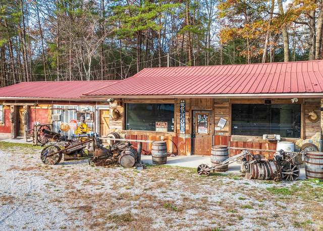 Property at 11882 Highway 68, Tellico Plains, TN 37385, 3 beds, 3 baths