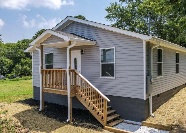 Property at 1150 Lang St NE, Cleveland, TN 37311, 3 beds, 2 baths