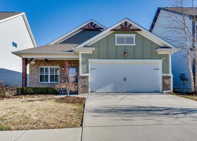 Property at 8525 Red Deer Ln, Ooltewah, TN 37363, 3 beds, 2 baths
