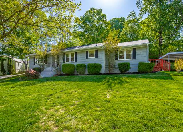 Property at 10 Arnold Dr, Chattanooga, TN 37412, 3 beds, 2 baths