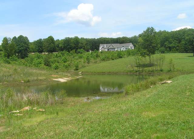 Property at 1657 Red Rock Canyon Rd. Cyn, Graysville, TN 37338, 3 beds, 3.5 baths