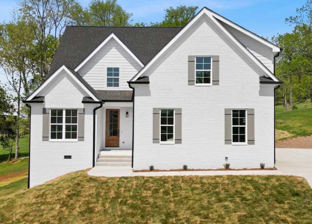 Property at 6821 Lakeshore Drive Dr, Chattanooga, TN 37416, 4 beds, 3 baths