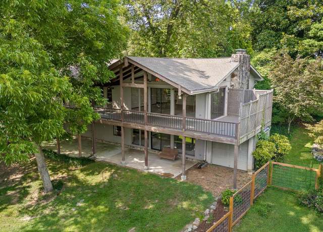 Property at 4128 Hamill Rd, Hixson, TN 37343, 5 beds, 3 baths