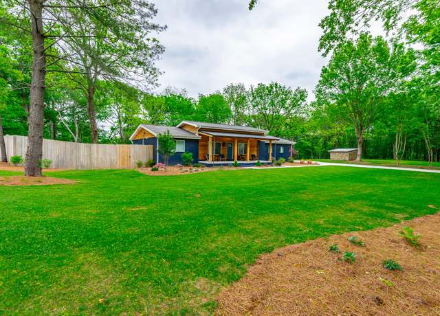 Property at 1203 Thomas Ln, Hixson, TN 37343, 3 beds, 3.5 baths