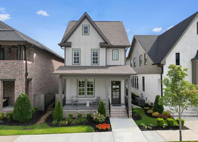 Property at 9419 Purbeck Ln, Ooltewah, TN 37363, 4 beds, 3.5 baths