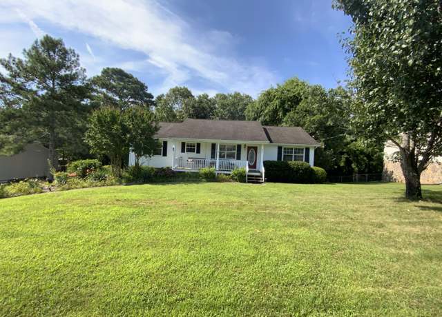 Property at 211 Glenda Ln, Ringgold, GA 30736, 3 beds, 2 baths