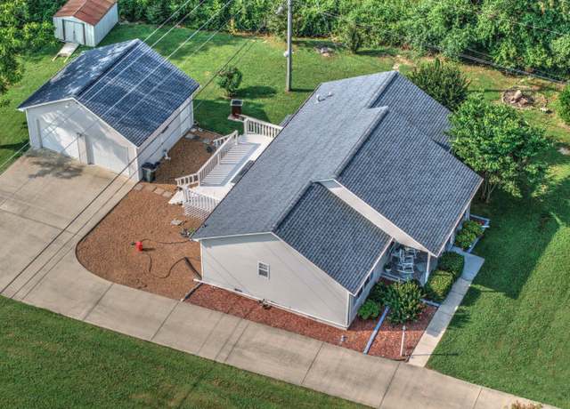 Property at 11080 Us 11 Hwy, Trenton, GA 30752, 3 beds, 2 baths
