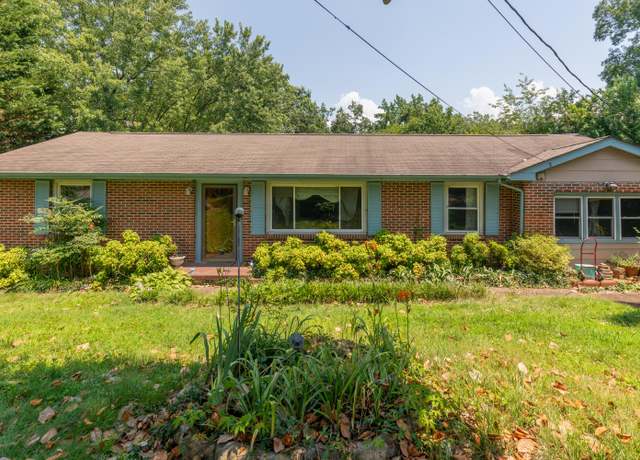 Property at 4018 Knollwood Dr, Chattanooga, TN 37415, 3 beds, 3 baths