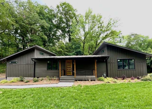 Property at 754 Curve St, Chattanooga, TN 37405, 3 beds, 2.5 baths