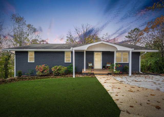 Property at 9100 Coventry Ln, Chattanooga, TN 37416, 4 beds, 3 baths