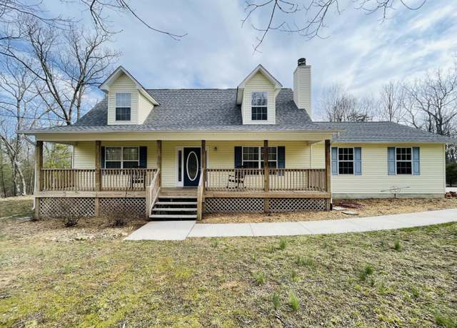 Property at 272 Windy Hollow Ln, Soddy Daisy, TN 37379, 3 beds, 2.5 baths