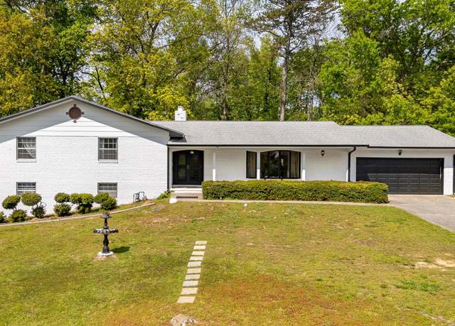 Property at 7007 Genoa Dr, Chattanooga, TN 37421, 4 beds, 3 baths