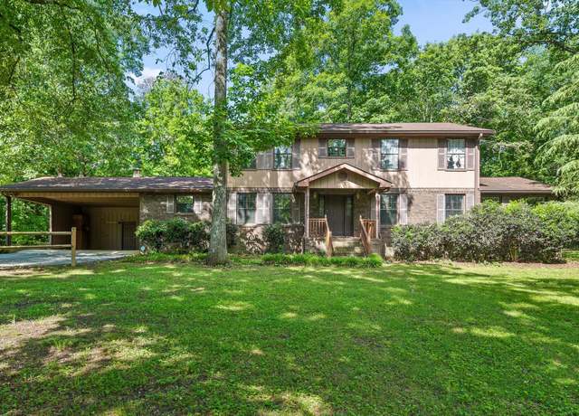Property at 2400 Cedar Creek Dr, Chattanooga, TN 37421, 4 beds, 3.5 baths