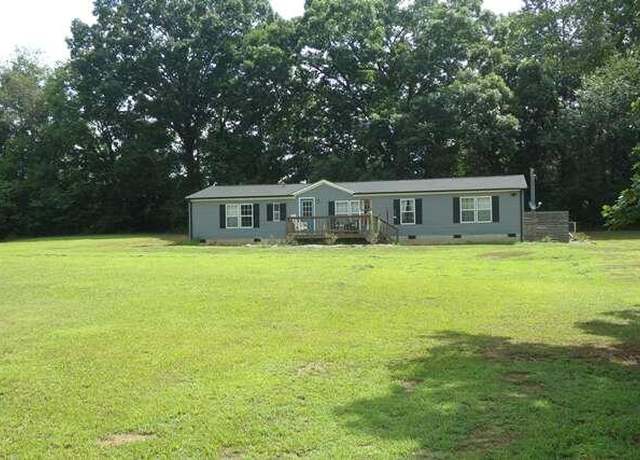 Property at 157 County Rd, Athens, TN 37303, 3 beds, 3 baths