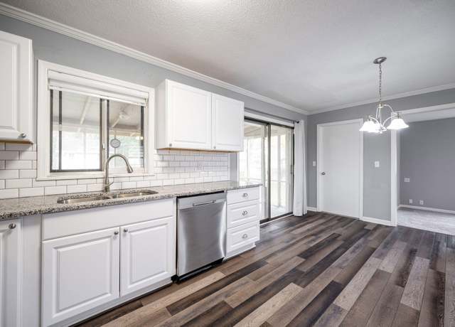 Property at 32 Sequoia Cir, Lafayette, GA 30728, 3 beds, 2 baths