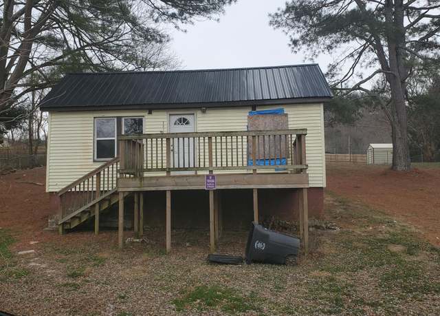 Property at 501 Central Ave, Athens, TN 37303, 2 beds, 1 bath
