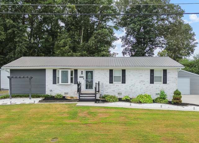 Property at 5045 Lake Circle Dr NE, Cleveland, TN 37312, 3 beds, 2 baths