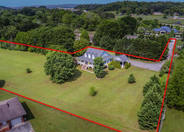Property at 2036 Hickory Valley Rd, Chattanooga, TN 37421, 5 beds, 2.5 baths
