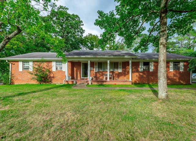 Property at 141 Old Mill Ln, Ringgold, GA 30736, 3 beds, 2 baths