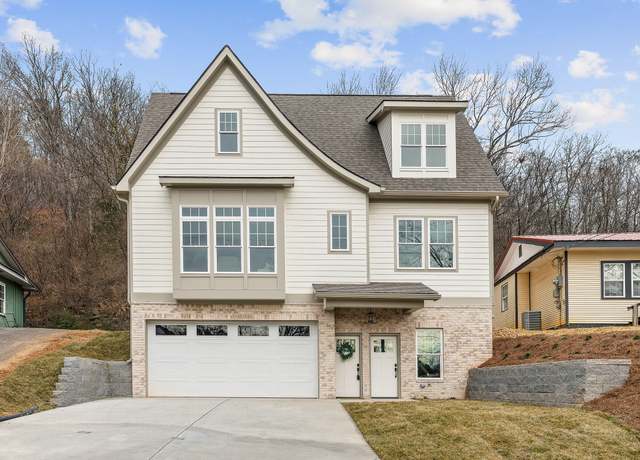 Property at 715 W Bell Ave, Chattanooga, TN 37405, 3 beds, 3.5 baths